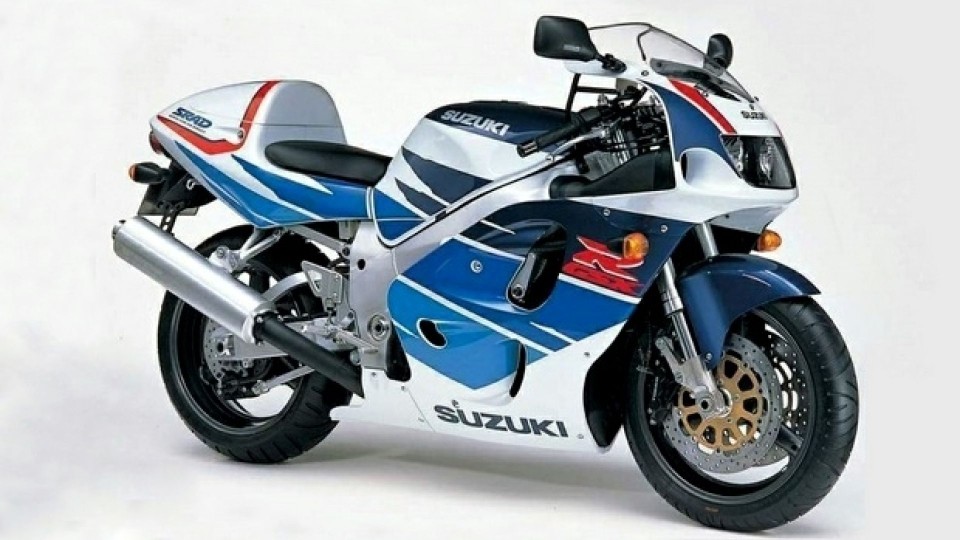 Gsxr srad 1000 discount